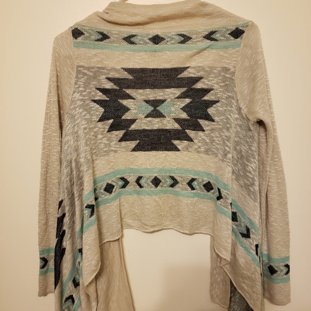 Aztec Patterned Cardigan - Picture 2 of 2